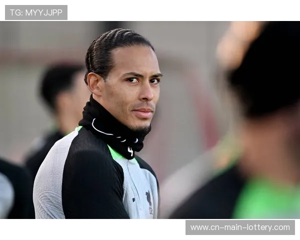 范戴克宝刀未老,利物浦后防核心屡次关键封堵 范戴克宝刀未老,利物浦后防核心屡次关键封堵